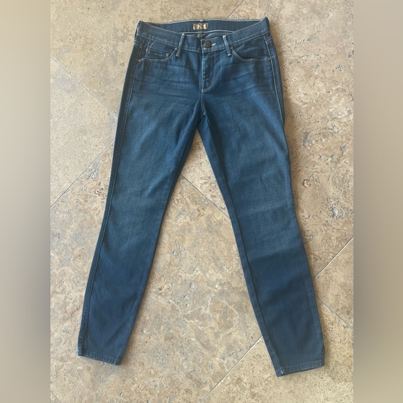 MOTHER Denim Women’s  “The Vamped” Style with Wash: “Gift Wrap” Jeans - Picture 10 of 15